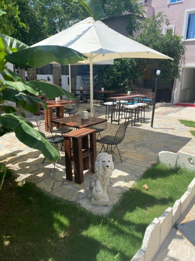 Mavi Butik Apart Çeşme Esterno foto