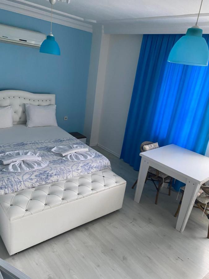 Mavi Butik Apart Çeşme Esterno foto