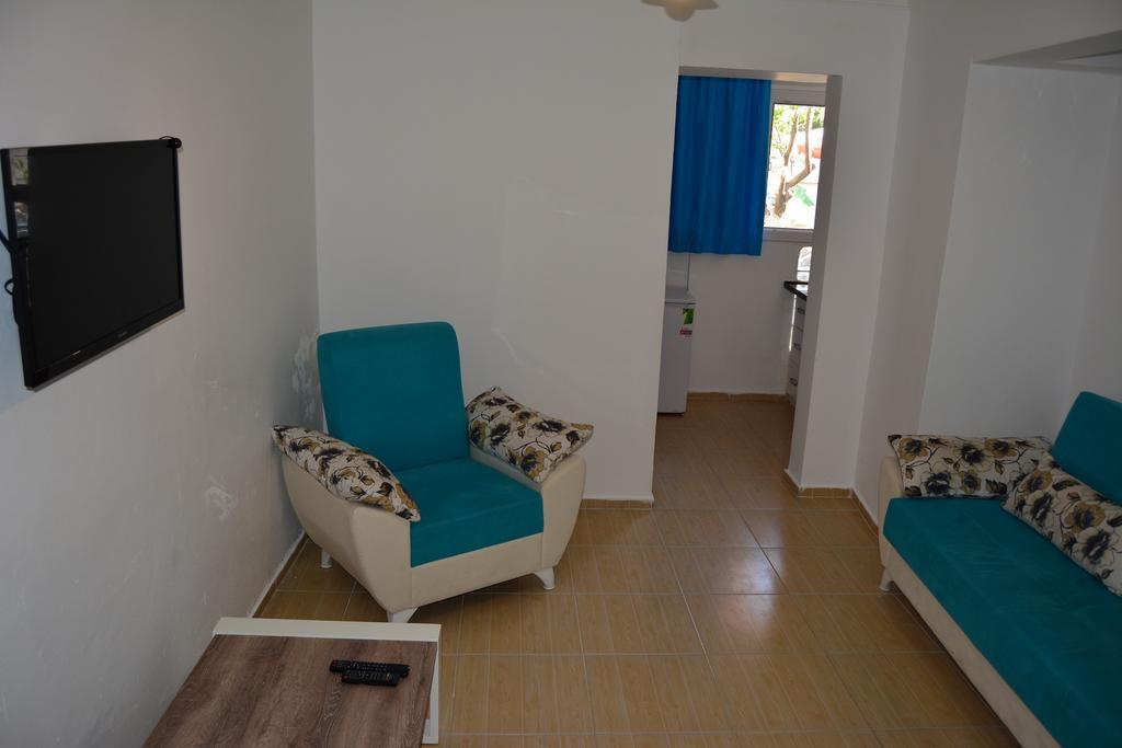Mavi Butik Apart Çeşme Esterno foto
