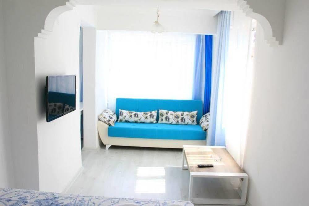 Mavi Butik Apart Çeşme Esterno foto