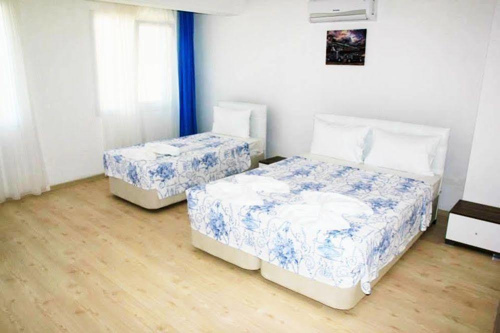 Mavi Butik Apart Çeşme Esterno foto